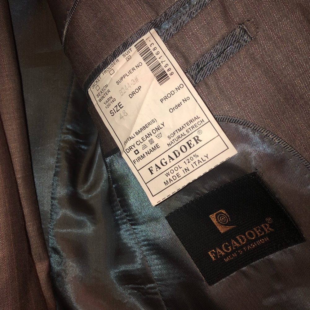 FROGADIER fashions made in Italy men's suit 4000$
